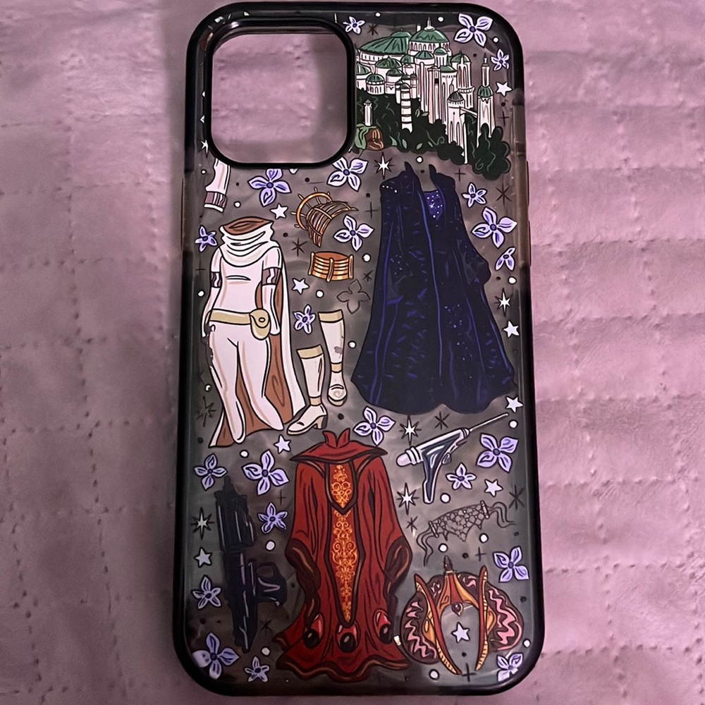 Used Padmé Amidala Outfits iPhone 12 Pro Case